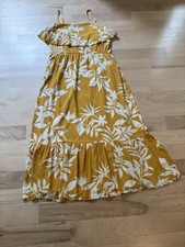 Old Navy Woman’s Hawaiian Maxi Dress Size L Gold Tiered Ruffle Babydoll Vacation