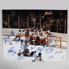 Miracle On Ice Team Signed Photo 16x20 (19) Jim Craig, Mike Eruzione etc. - C...