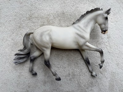Breyer Horse #1806 Catch Me Grey Hunter Jumper Cantering Warmblood True North