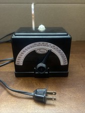 Franz Electric Metronome LM-FB-4   Light  Sound Tested   Bakelite Excellent