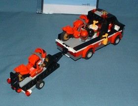 TOWN: CITY, RACING BIKE TRANSPORTER SET 60084 - LEGO - 2015 - USED