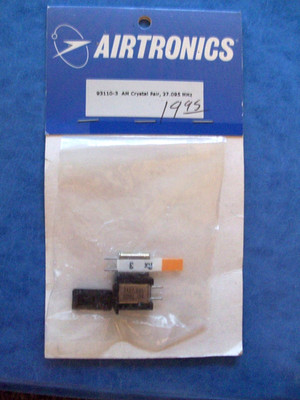 VINTAGE AIRTRONICS 931103 CRYSTAL XTAL PAIR CH 3 27.095 AM ORANGE 93110-3 NIP