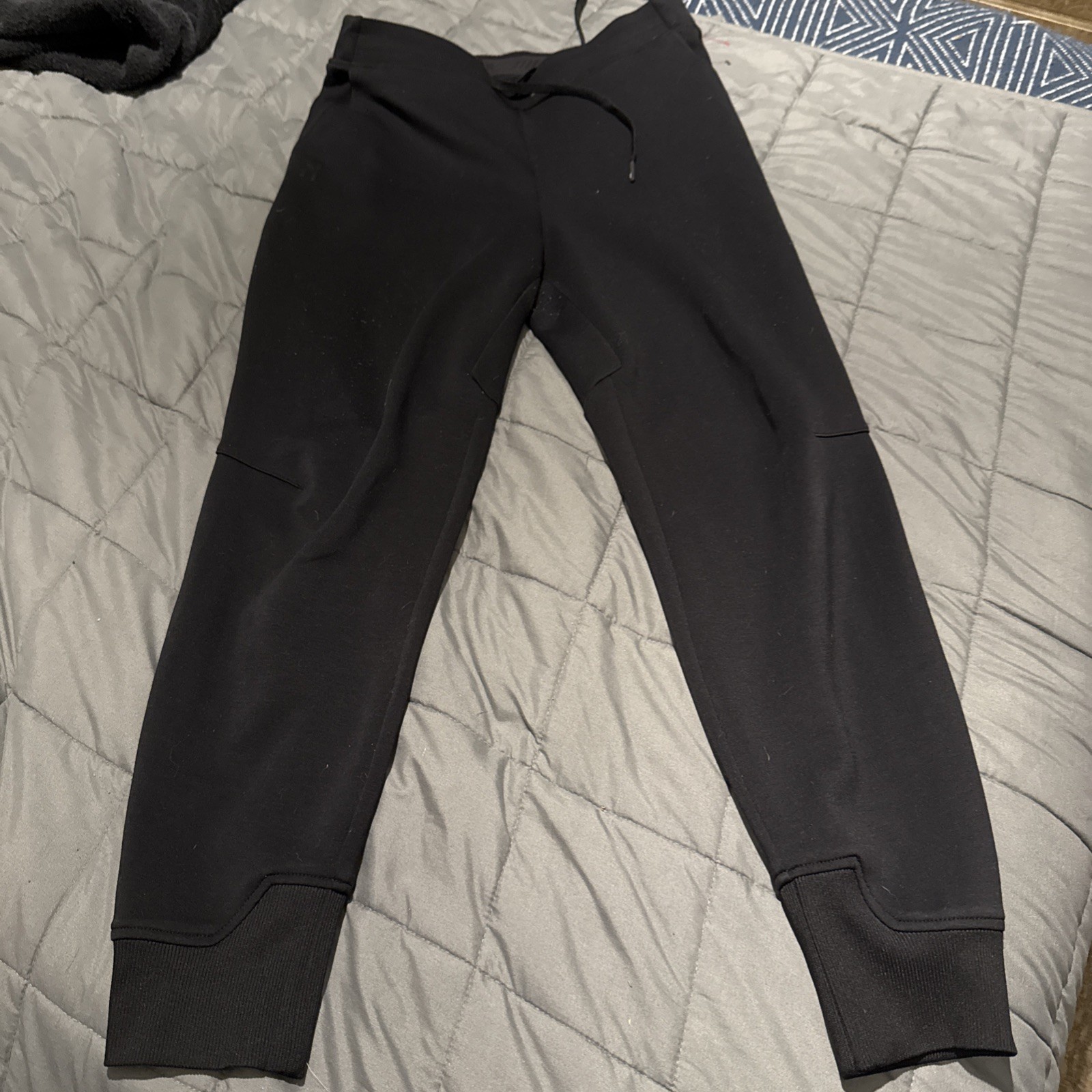 On Cloud Small Performance OC Sweatpants  Athleti… - image 1