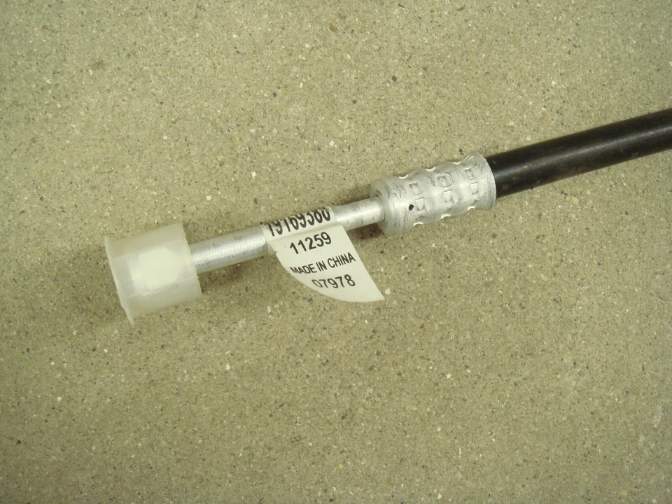 Manguera de entrada de aire acondicionado GM Line genuina 15-33047 se adapta a Escalde Yukon Tahoe 1997-2000 ZZ Foto 3 de 4