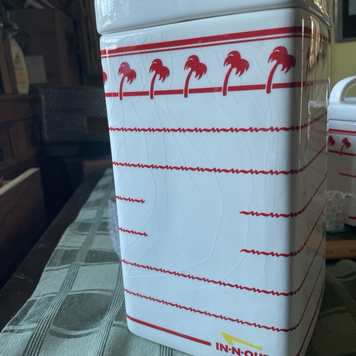 🍔 In-N-Out Burger Restaurant Ceramic Canister Jar 6 piece