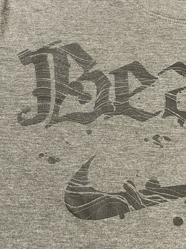 Camiseta NIKE Hombre Manga Corta - Talla S - PEQUEÑA - GRIS - BESTIA - LA CAMISETA NIKE - Imagen 4 de 9