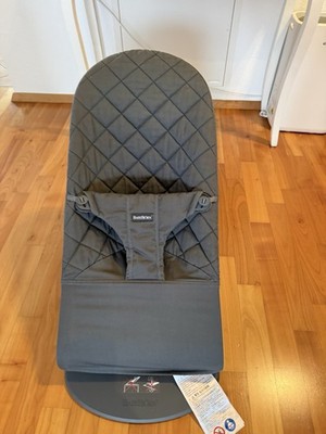 BabyBjörn Babywippe Bliss anthrazitgrau   neuwertig, mit Originalverpackung