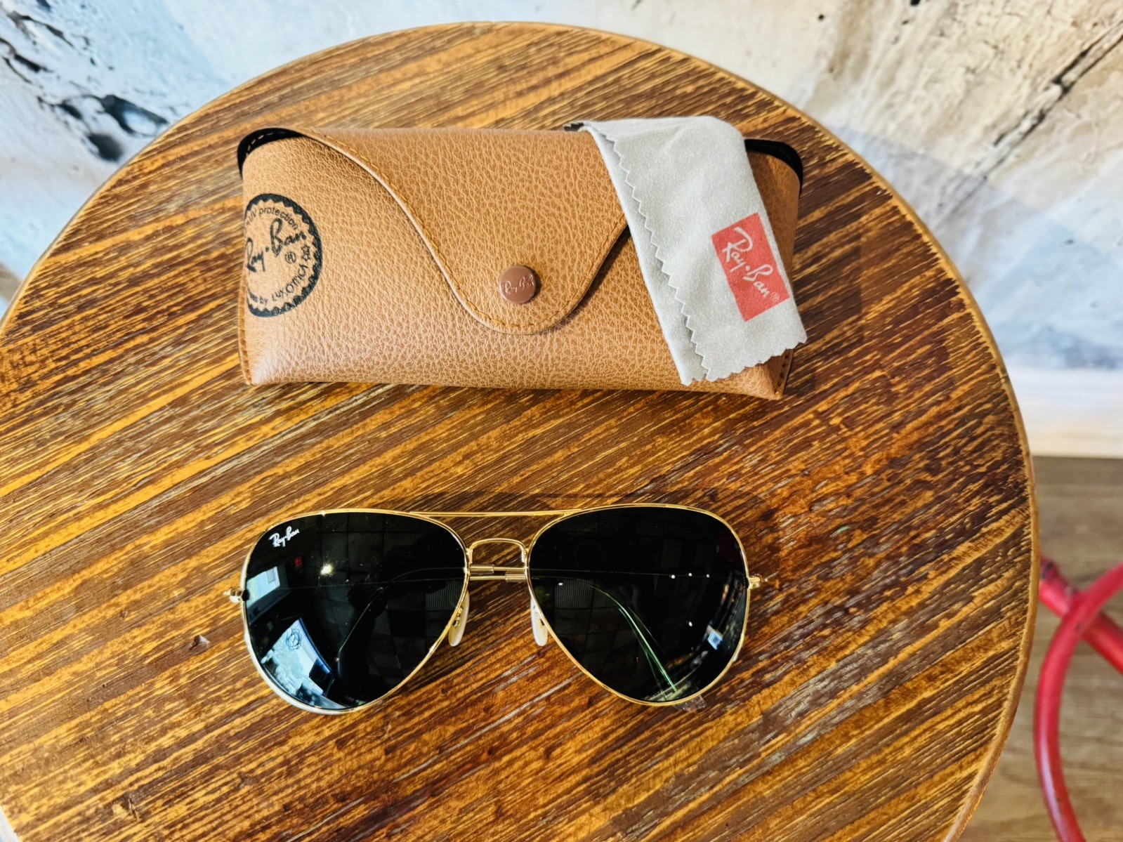 Ray ban aviator sunglasses ,3026, 62mm Large, Gold Frame/ Green Lens.
