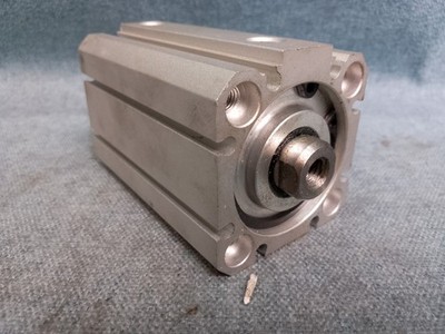 SMC Kompaktzylinder Druckluftantrieb CD55B40-40 