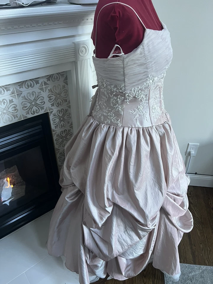 VTG Allure Bridal Rose’ Corset Top, Gathered Skirt Wedding Dress Size 20 (14ish) - Image 3 of 4