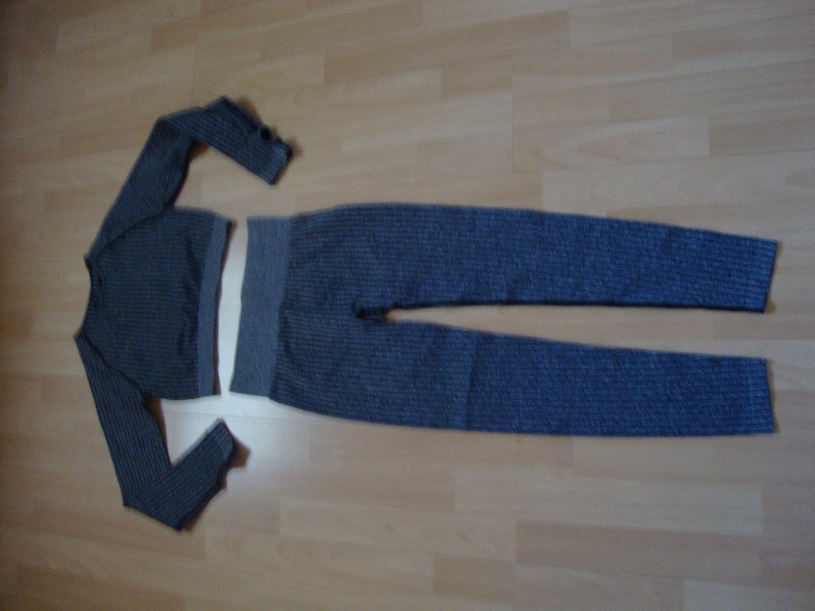Bild 1 von 8