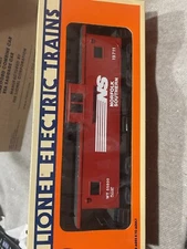 LIONEL   #19711 NORFLOK SOUTHERN EXTENDED VISION CABOOSE