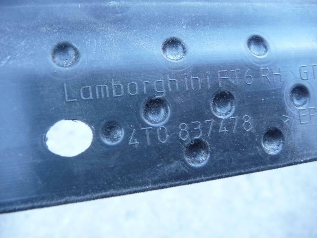2015 Lamborghini Huracan Passenger Side Window Seal Weatherstrip 4T0837478 OE A1