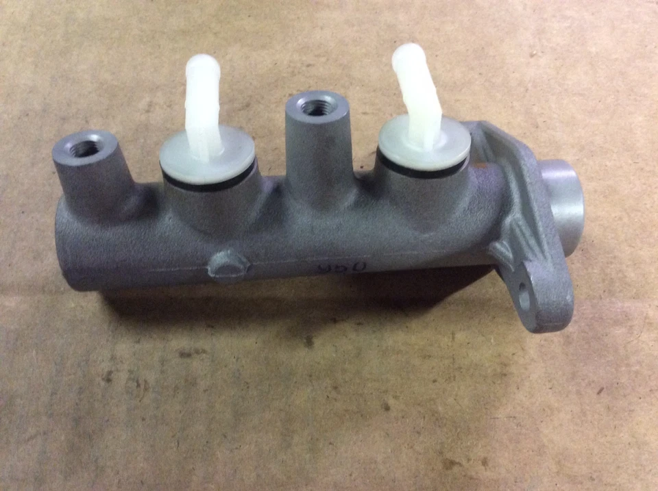 NUEVO CILINDRO MAESTRO DE FRENO ARI M52516 | Se adapta a 89-98 Mitsubishi Eagle Plymouth Foto 4 de 4