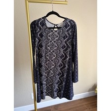 Derek Heart Long Sleeve Keyhole Shift Dress M Bandana Handkerchief Print Fall