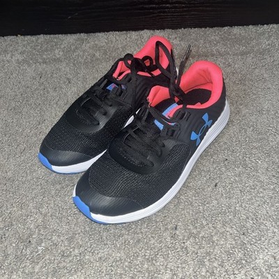Kid's Grade School Outhustle Shoes Black/pink