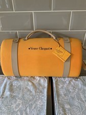 Veuve Clicquot Champagne Traveller Carry Case Bag  *With Glasses* Original tags