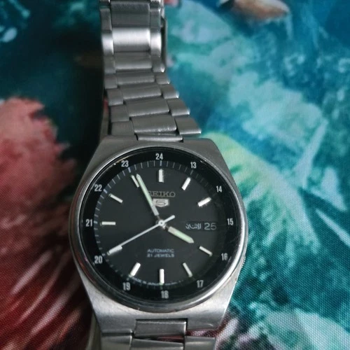 Vintage Seiko 5 Automatic 7019-8281 Feb 1976  Arabic Wheel – Military Style