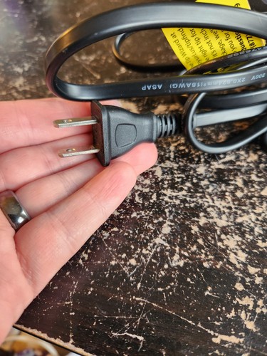 Untested Insignia 65W Ultrabook Charger AC Power Adapter NS-PWLC663 A N4 Tip - Picture 6 of 7