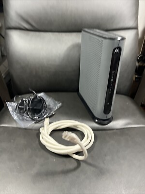 MOTOROLA MG7315 Modem WiFi Router Combo 8x4 Modem plus N450 WiFi Router