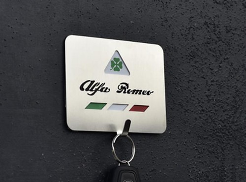 Loghi Quadrifoglio Verde Originali Alfa Romeo Giulietta - Linea Originale - Foto 2