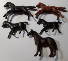 Lot of Vintage Toy Western Horses 5