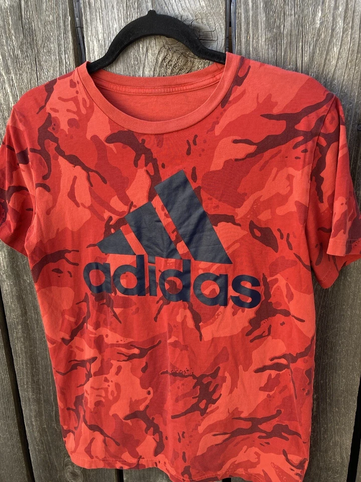 Camiseta Adidas Juvenil Roja Camuflada 3 Rayas Logo SIN TALLA Algodón Ropa de Calle Fútbol Foto 3 de 4