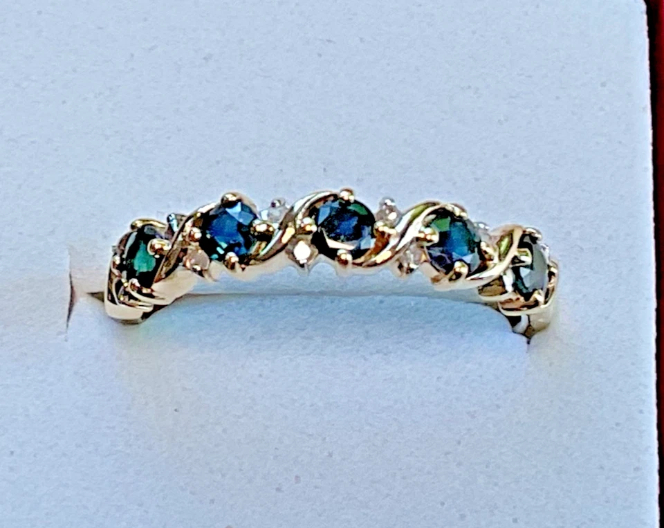 NEW 10K Yellow Gold Sapphire & Diamond Band Ring Size 8 - Image 2 of 4