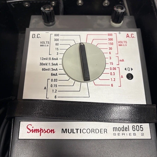 SIMPSON MULTICORDER 605 SERIES 2, VERY NICE, BATTERY MODEL - Image 2 of 4