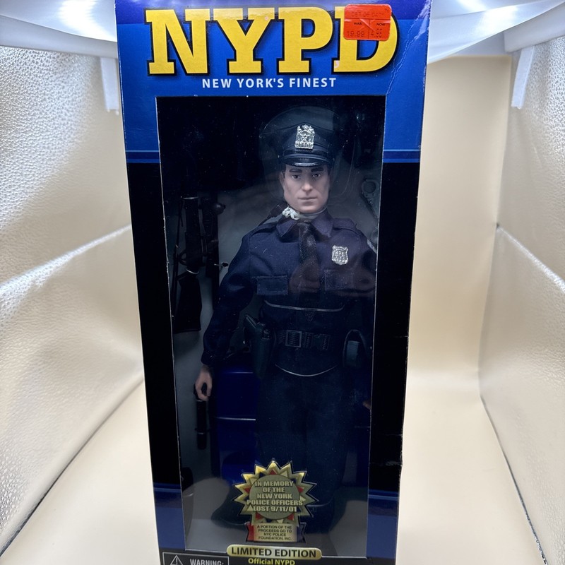 NYPD  12 Inch Doll Memory of 9/11/01 New York’s Finest NIB #21951