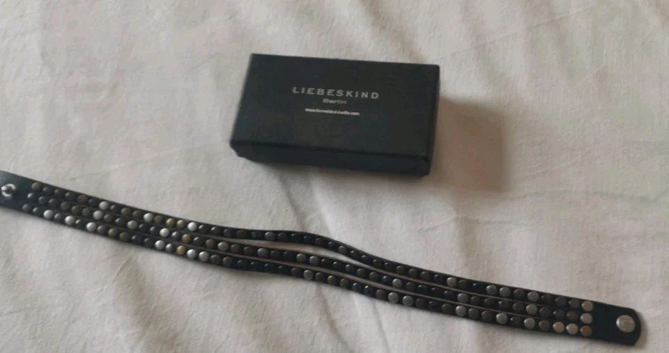 LIEBESKIND Berlin Wickel - Armband Rindsleder schwarz Nieten - Bild 2 von 4
