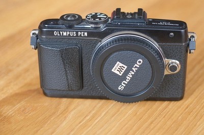 Olympus PEN-E PL7  Body, 4924 Releases