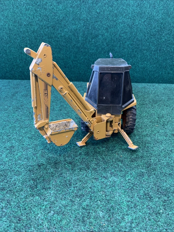 ERTL Case 580E Construction King Front Loader Backhoe - 1986-USA- Free Shipping - Image 4 of 4