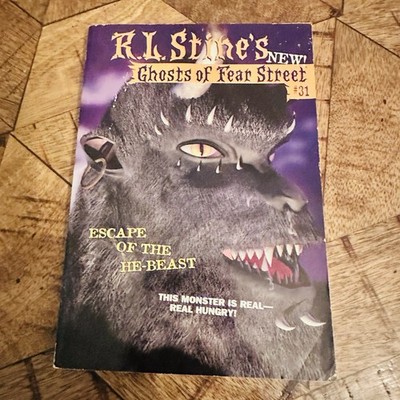 1st Print #31 Escape of the He Beast Ghosts of Fear Street Rare RL Stine 1998 VG