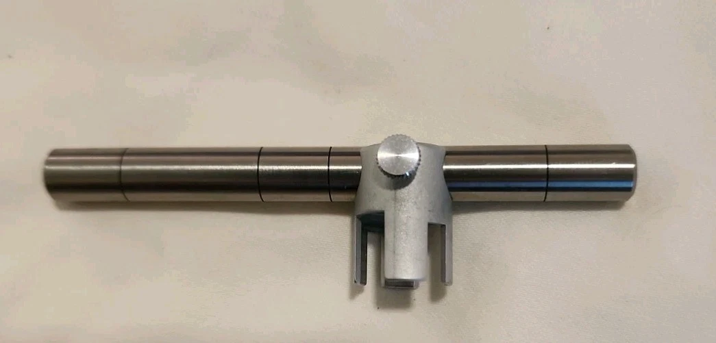 Haag Streit Tonometer Calibration Bar / Tool + Prism Tip Case