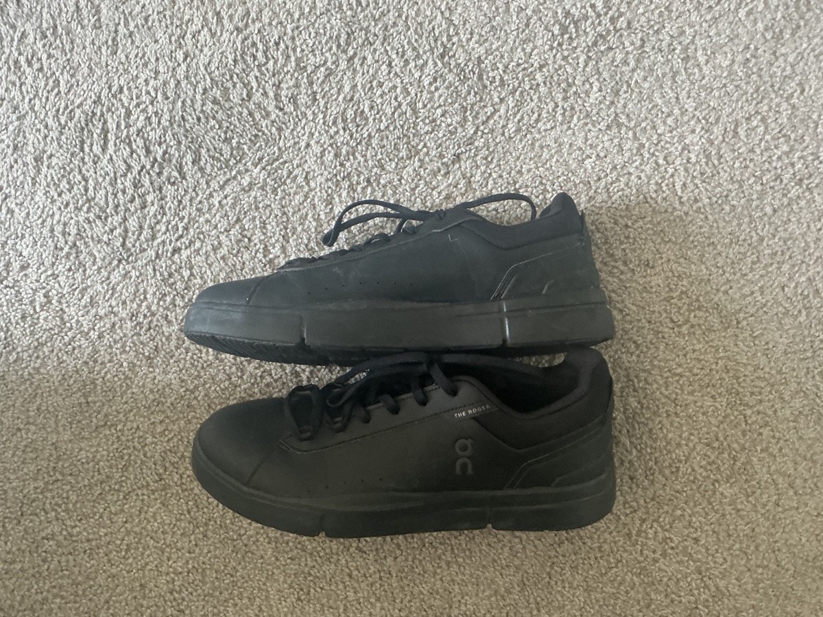 On Cloud Runner Advantage Shoe View 2