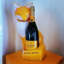 Raro portabottiglie champagne Veuve Clicquot x Maison Kitsuné volpe illuminata nuovo