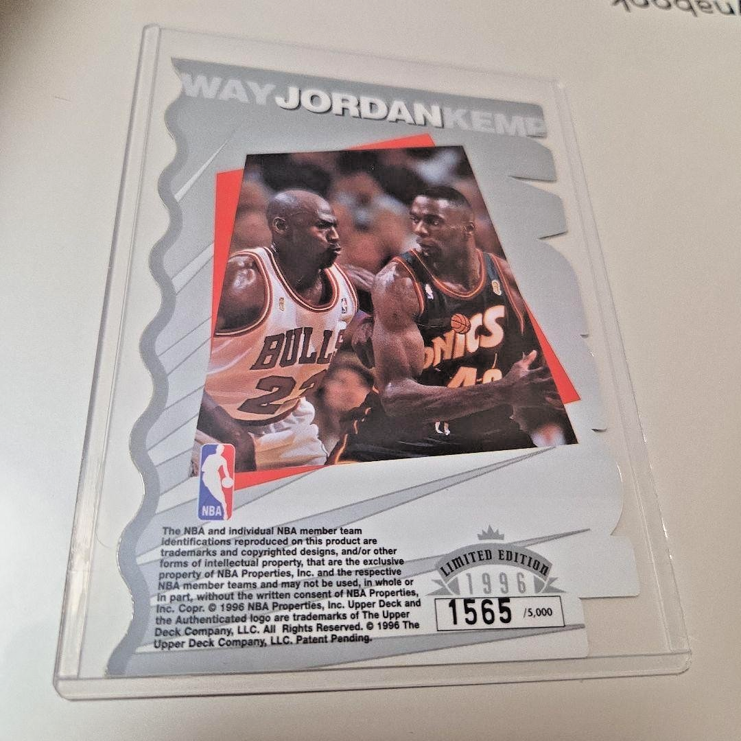 Michael Jordan 1996 Command Performers Die Cut Limited Edition
