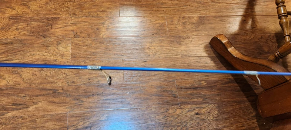 Varilla giratoria de grafito de 7' Lamiglass con luz media Foto 4 de 4