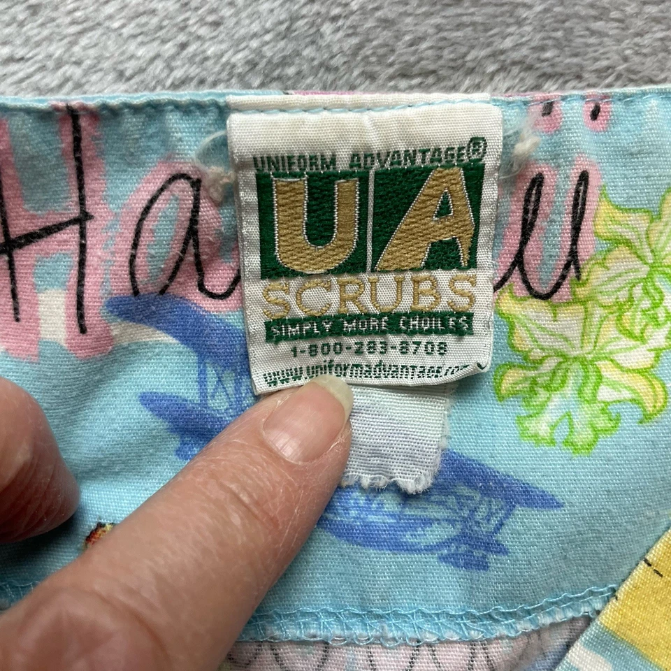 Vintage UA Uniform Advantage Hawaiian Scrubs Top Size L Hula Girl Short Sleeve - Image 3 of 4