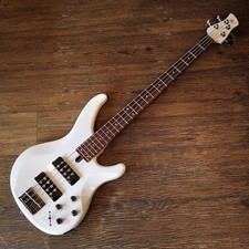 Yamaha Trbx304 Electric Base - -B550-