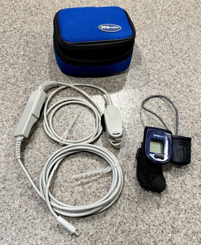 PulseOx 7500 Wrist Pulse Oximeter W/Case