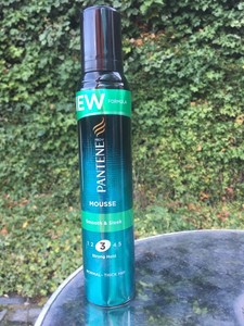 Pantene Pro V Smooth Sleek Strong Hold Hair Mousse Normal Thick