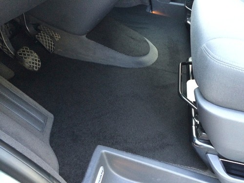 Tappetini Per Gradini VW T7 Multivan | Autix | Set Da 4 In Velluto | Su Misura Con Velcro | Per Ante Scorrevoli - 3
