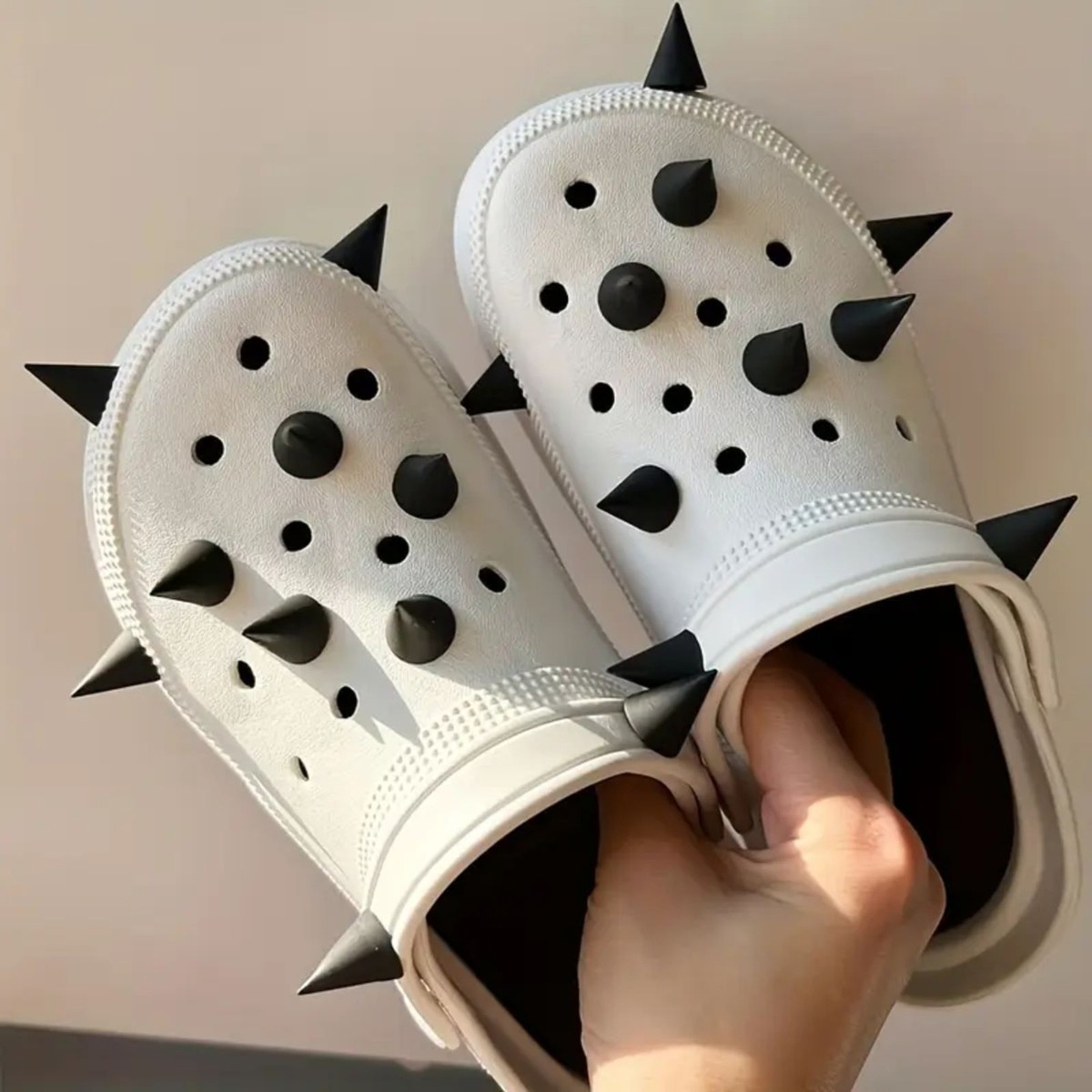 Spikes Decoration For Crocs, black pointy charms, 10 piece set In