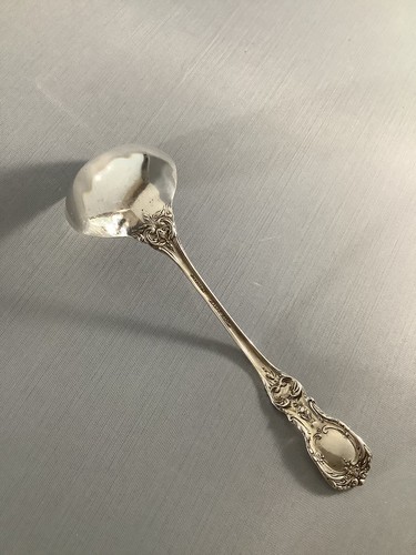 Towle Old Master Sterling Silver 5-5/8” Cream Sauce Ladle - Picture 2 of 4