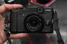 FUJIFILM X20 12MP 4x Optical Zoom F2.0-2.8 lens 28-112mm Compact Digital Camera