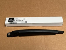 Genuine Mercedes W164 W166 ML350 ML500 ML63 AMG Rear Windshield Wiper Arm NEW