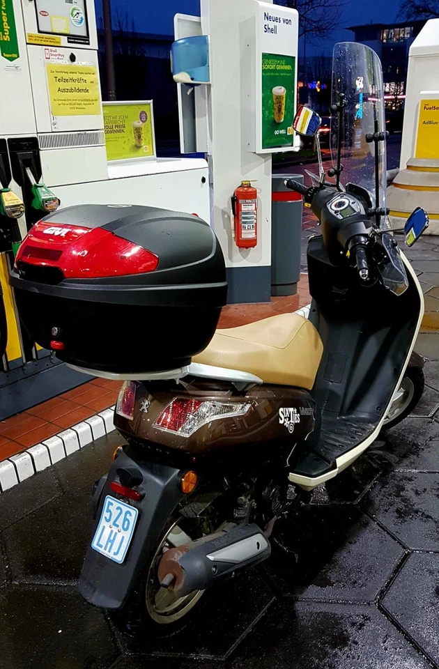 Peugeot Roller Viva-City 4Tackt Nur ca: 1.500 Km, NP: 2500,00euro !!TOP ANGEBOT! - Bild 3 von 4