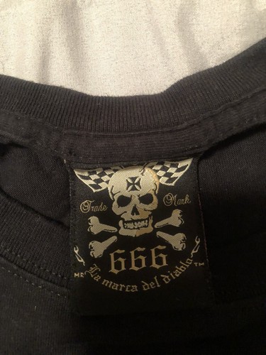 LA MARCA DEL DIABLO 666 Mens T-SHIRT Rockabilly Rocker Tattoo Small Skull Guns - Picture 3 of 4